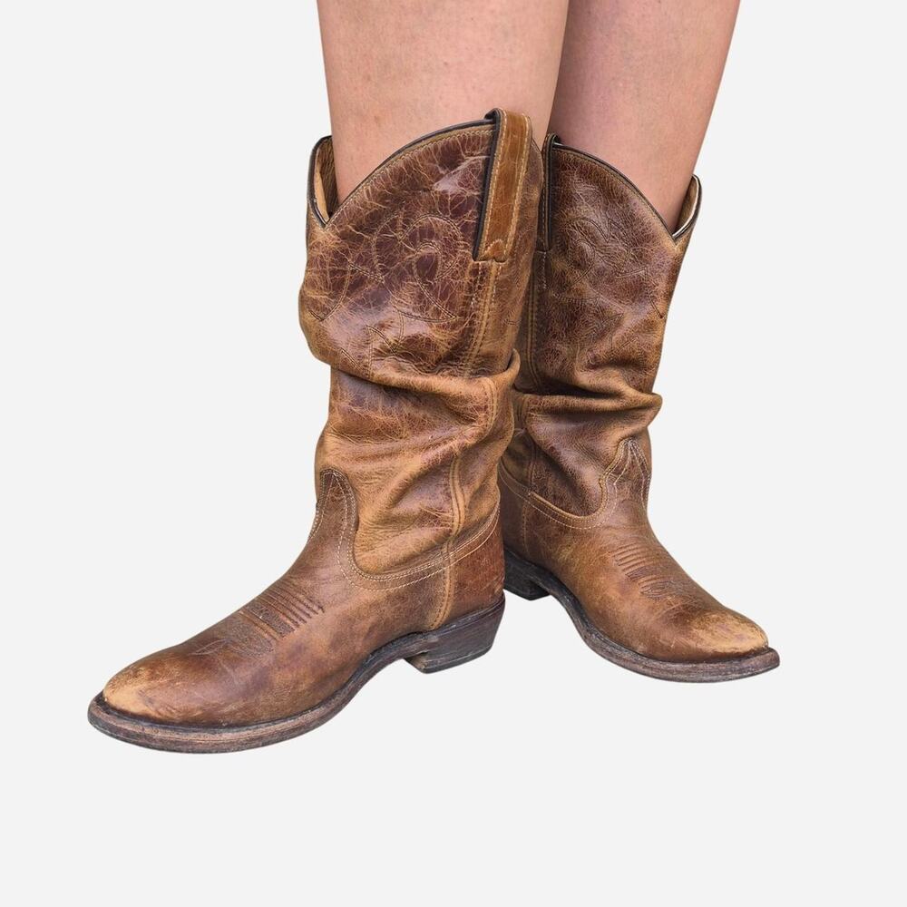 Vintage Justin distressed leather cowboy boots